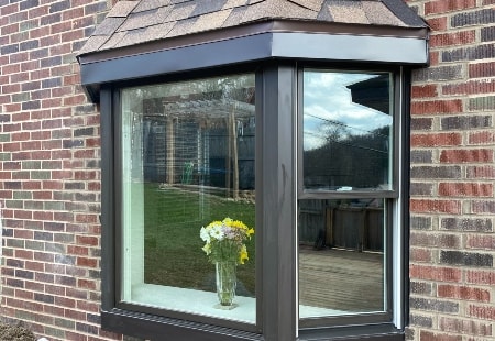 What Are the Signs Your Windows Need Professional Cleaning? Thumbnail