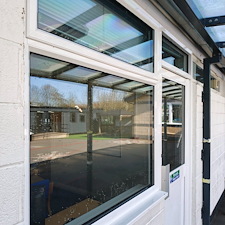 Window-Clean-on-Oaklands-School 0